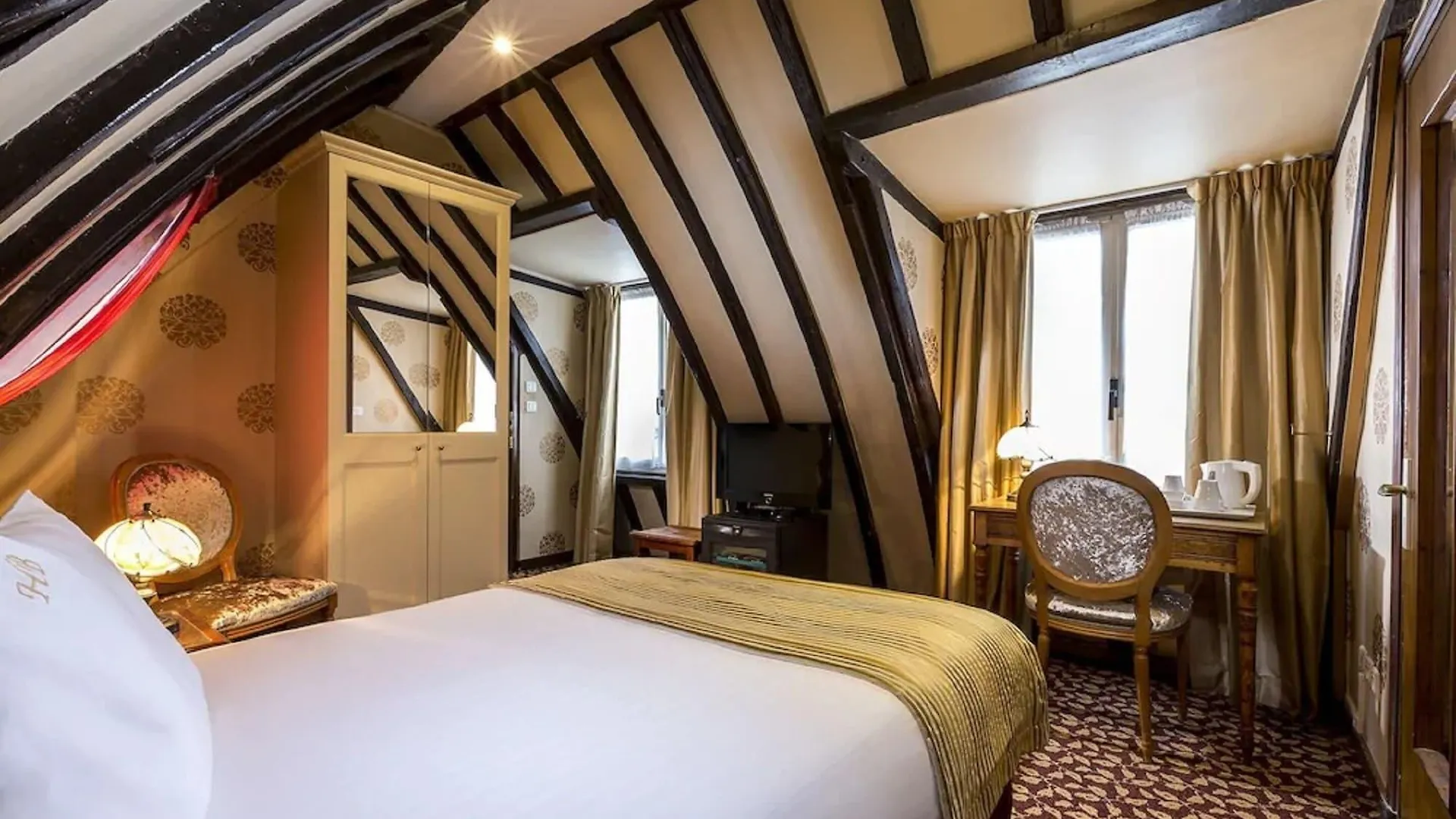 Belfast Hotel Paris
