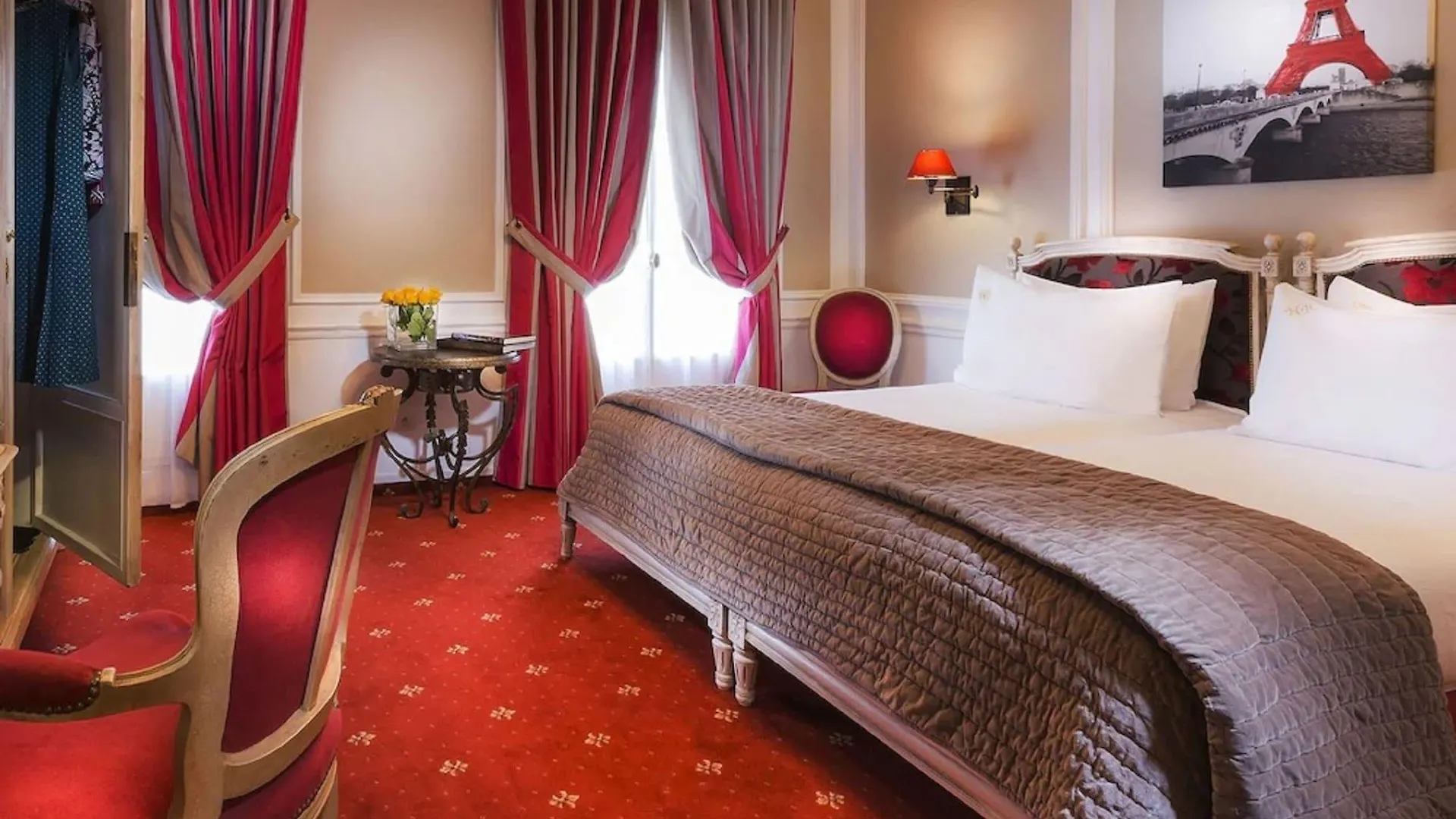 Belfast Hotel Paris