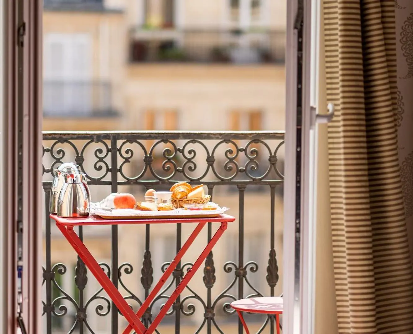 Belfast Hotel Paris