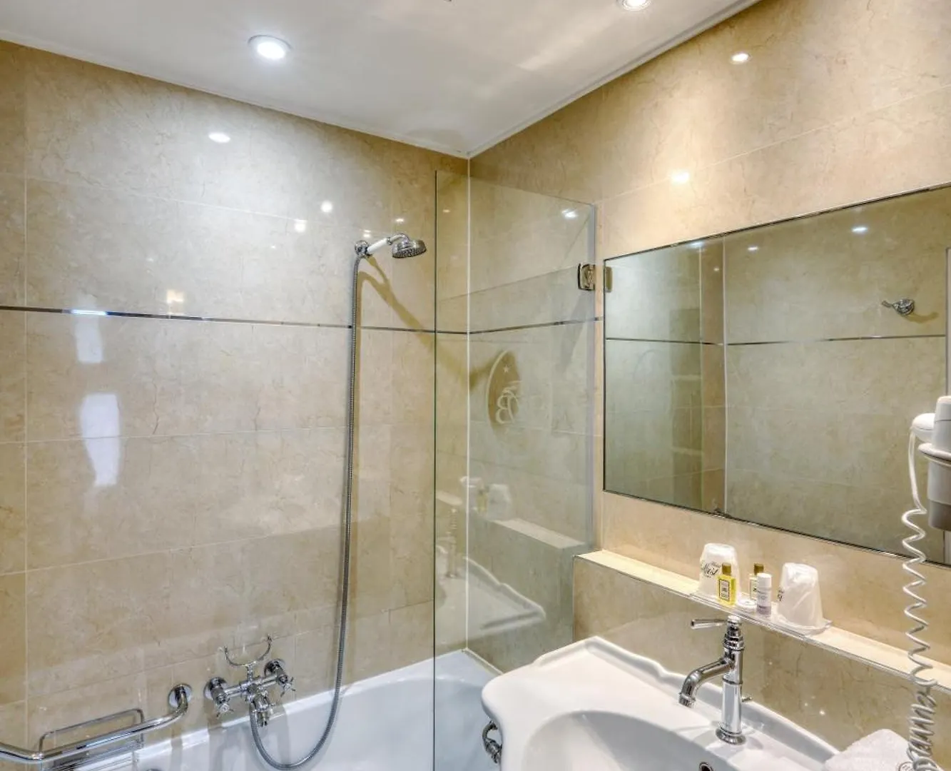 Belfast Hotell Paris