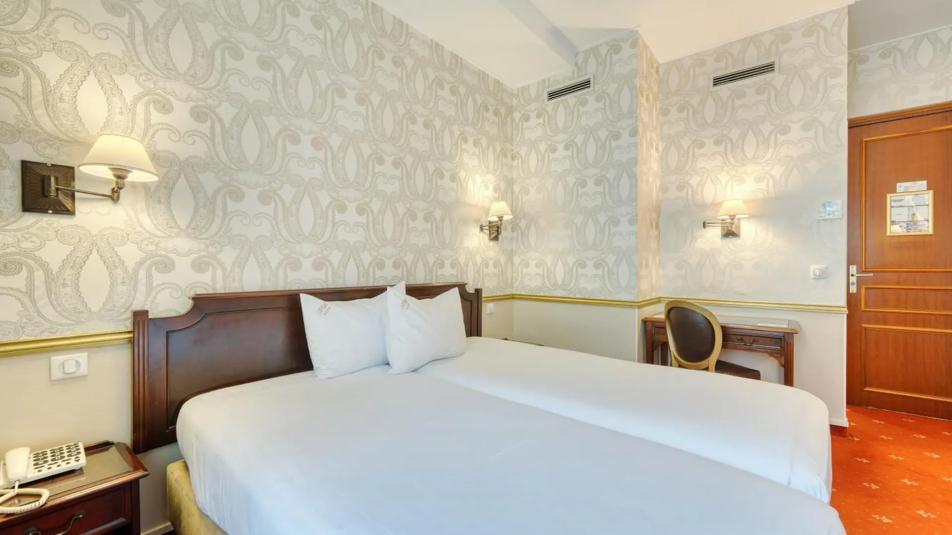 Belfast Hotel Paris