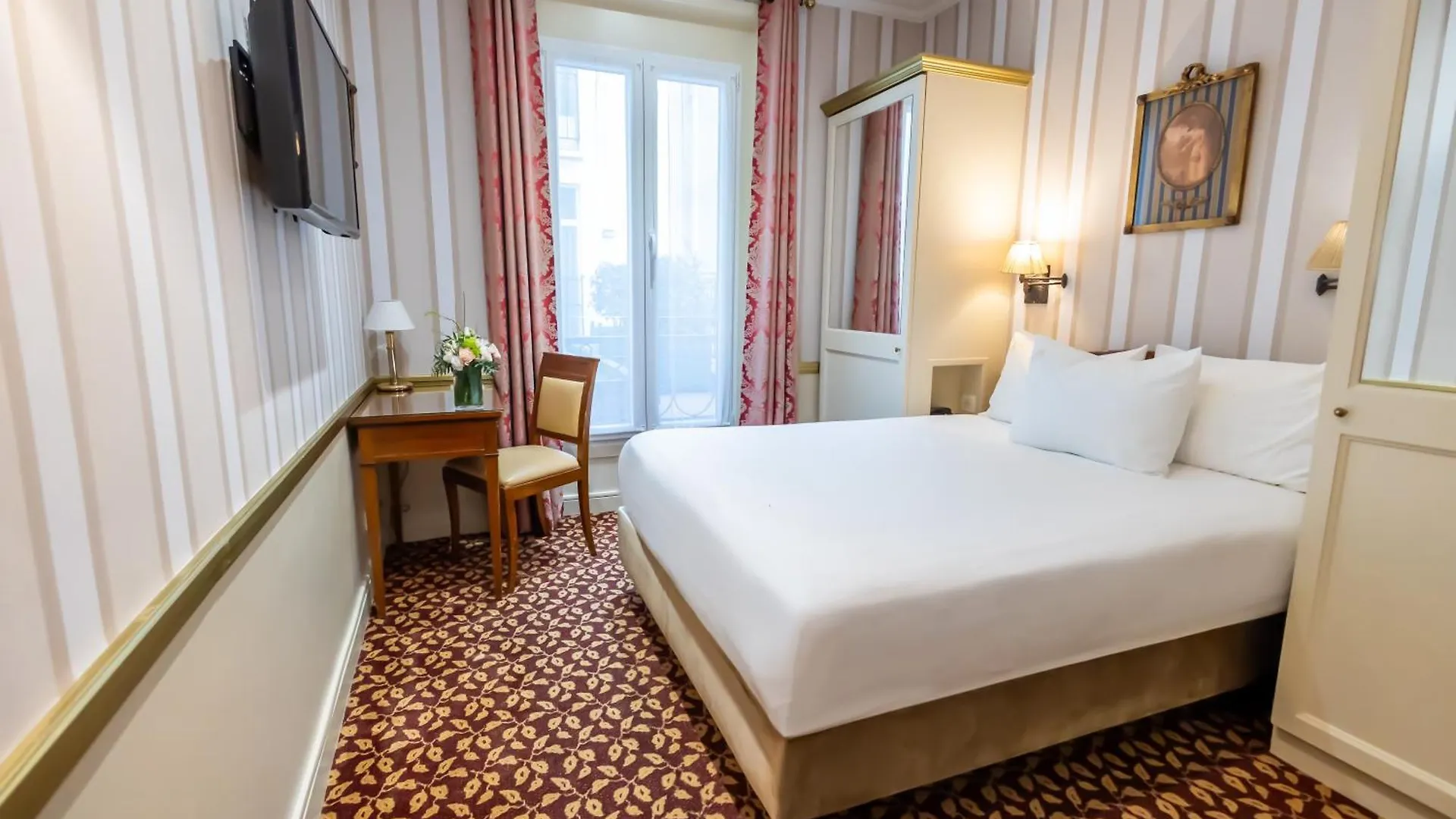 Belfast Hotel Paris